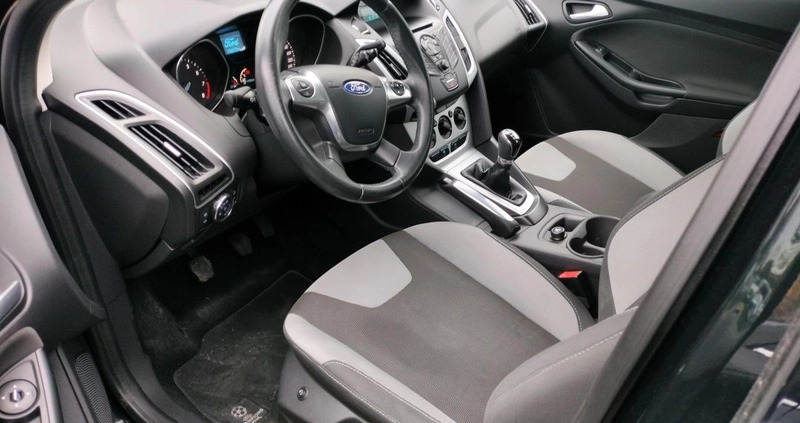 Ford Focus cena 22900 przebieg: 184300, rok produkcji 2013 z Staszów małe 56